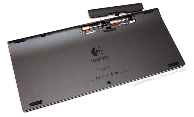 logitech-tablet-keyboard-ipad-6