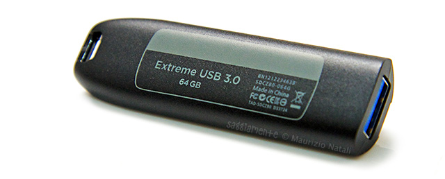 extreme-usb3-64gb-retro